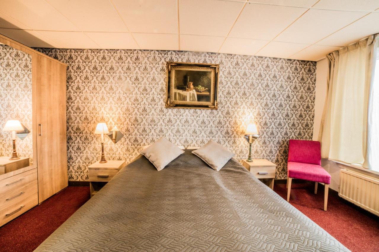 Hotel Le Provencal Sluis Esterno foto