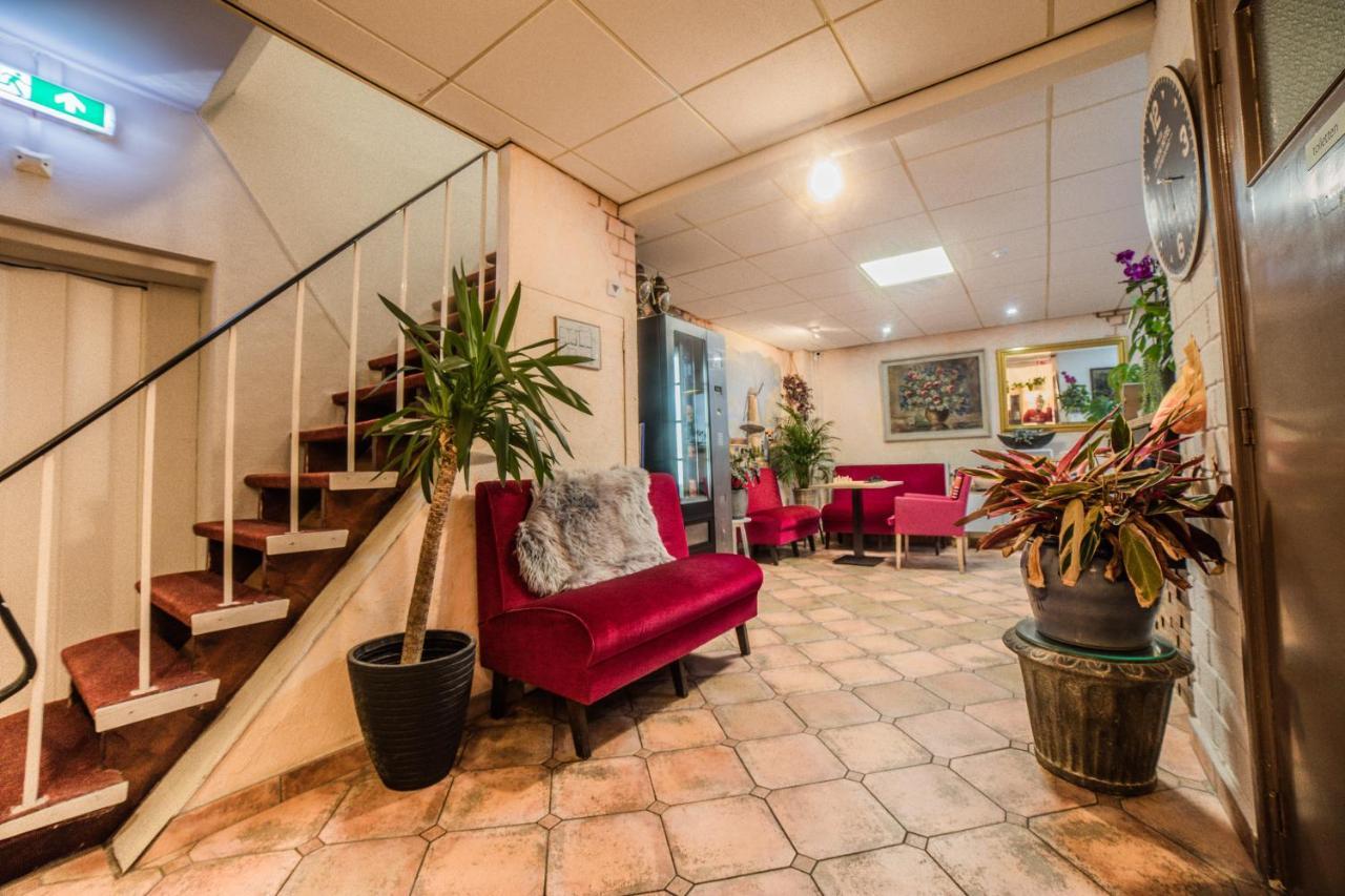 Hotel Le Provencal Sluis Esterno foto
